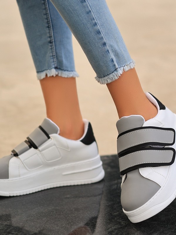 Marx Beyaz Cilt Gri Detaylı Spor Ayakkabı Marx Beyaz Cilt Gri Detaylı Spor Ayakkabı