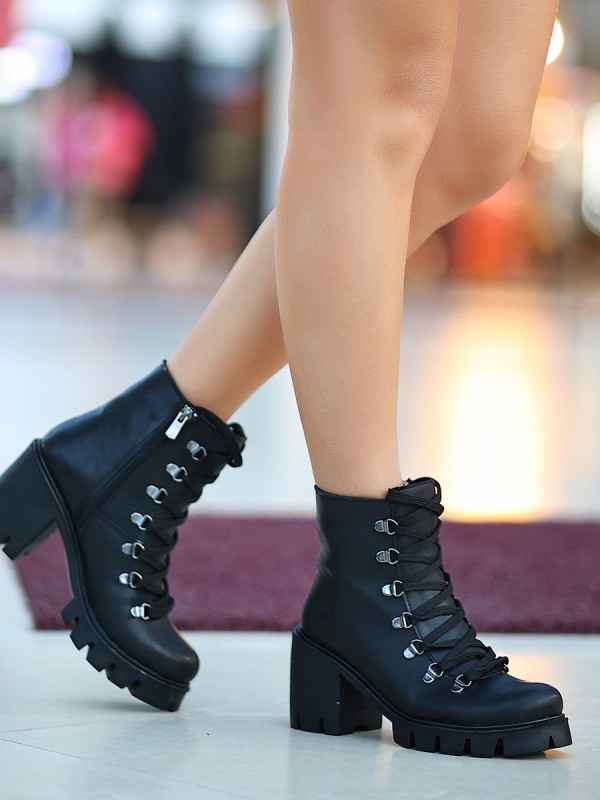 Erin Siyah Cilt Bağcıklı Bot