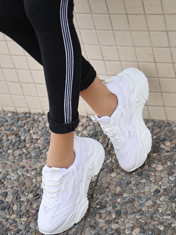 Dica Beyaz Cilt Bağcıklı Spor Ayakkabı