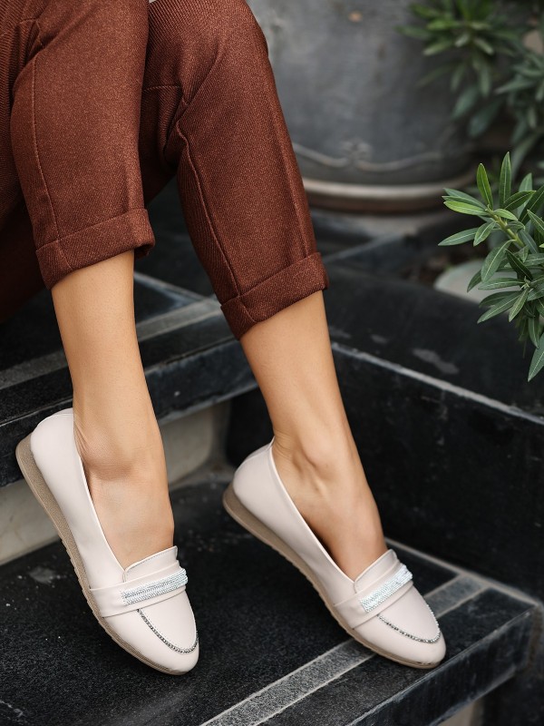 Senda Bej Cilt Babet Ayakkabı