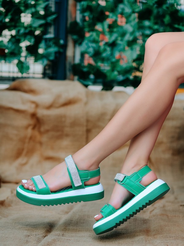 Vamo Yeşil Cilt Cırt Cırtlı Sandalet