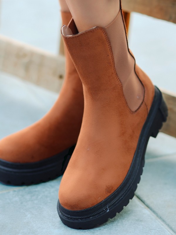 Derla Taba Süet Topuklu Bot