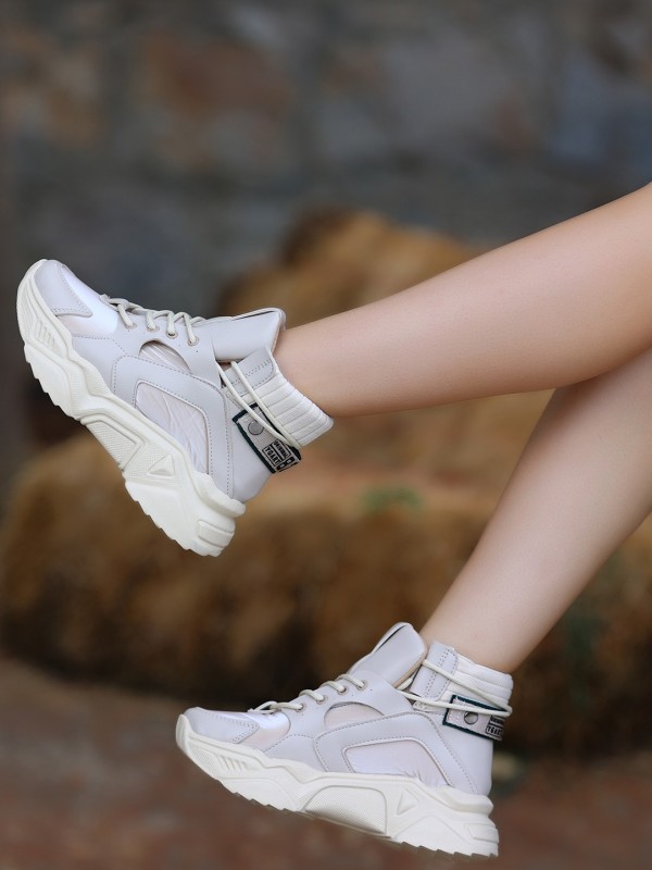 Nolli Ten Cilt Bağcıklı Bot