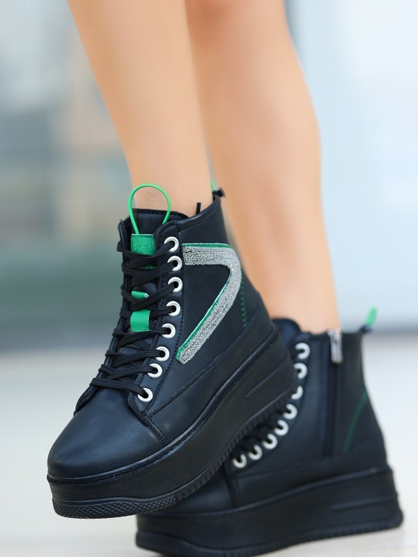 Pone Siyah Cilt Yeşil Detaylı Bağcıklı Bot