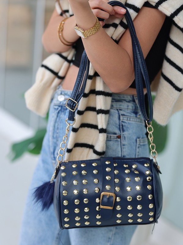 Oyga Lacivert Cilt Zımbalı Çanta Oyga Lacivert Cilt Zımbalı Çanta