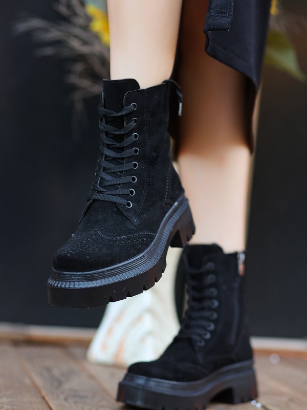 Perf Siyah Süet Bağcıklı Bot