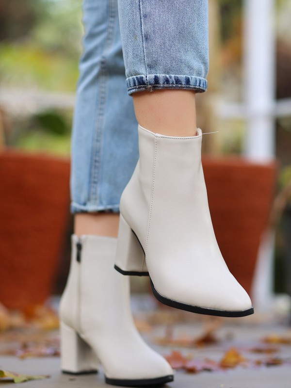 Biya Bej Cilt Topuklu Bot