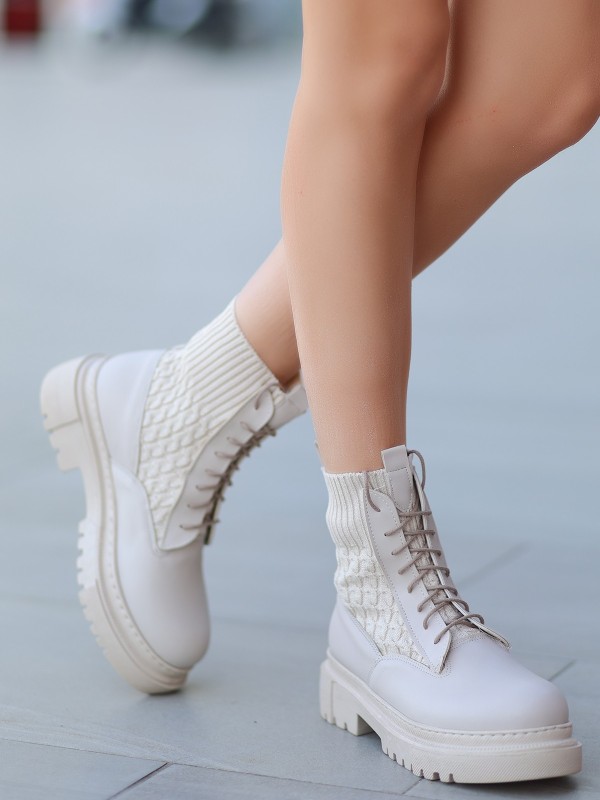 Utag Bej Cilt Bağcıklı Bot