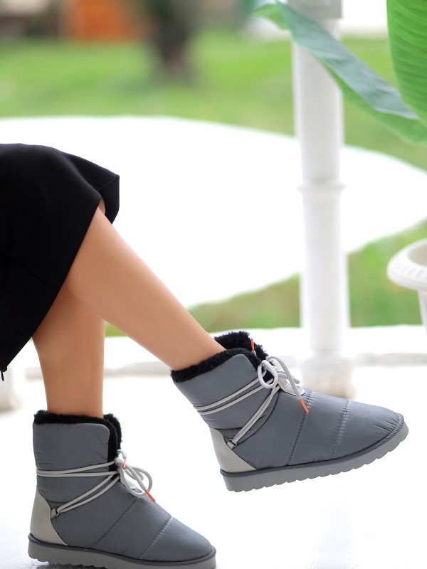 Cora Gri Bağcıklı Bot