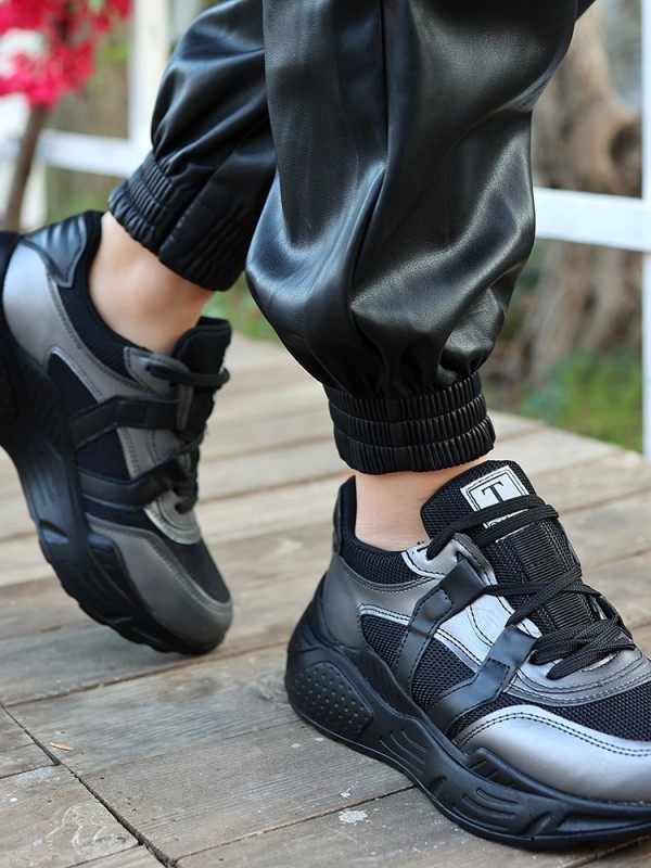 Wiole Gri Cilt Bağcıklı Spor Ayakkabı