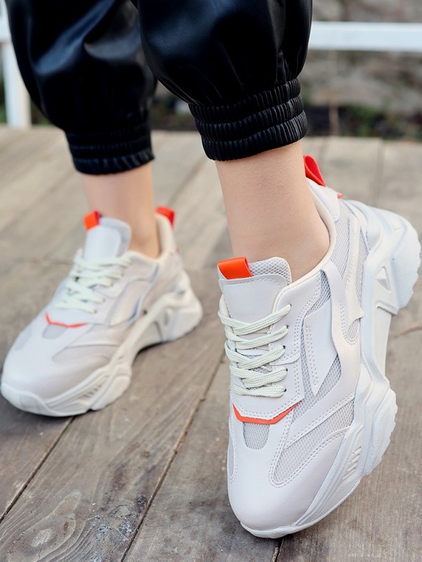 Dica Bej Cilt Bağcıklı Spor Ayakkabı