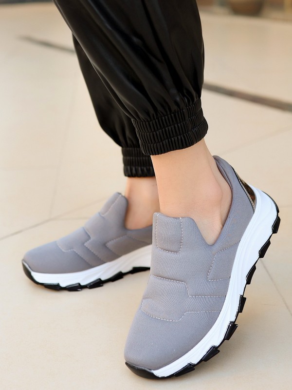 Krista Gri Streç Spor Ayakkabı Krista Gri Streç Spor Ayakkabı