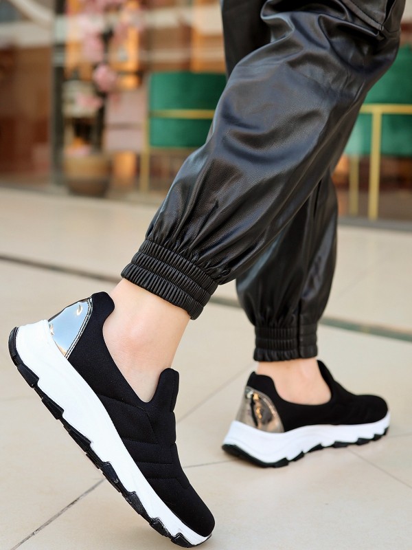 Krista Siyah Streç Spor Ayakkabı Krista Siyah Streç Spor Ayakkabı