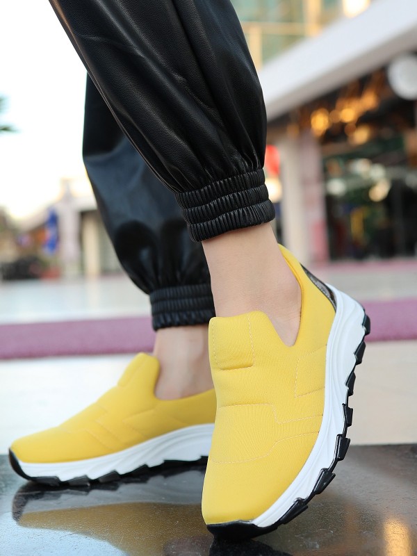 Krista Hardal Streç Spor Ayakkabı Krista Hardal Streç Spor Ayakkabı