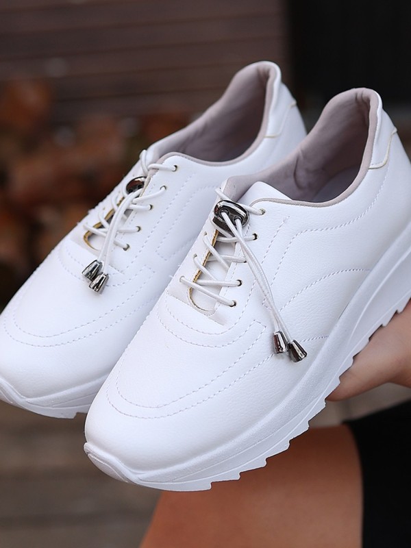 Romy Beyaz Cilt  Bağcıklı Spor Ayakkabı