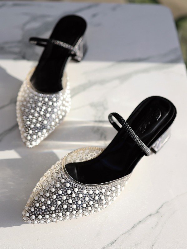 Zual Siyah Cilt Topuklu Ayakkabı