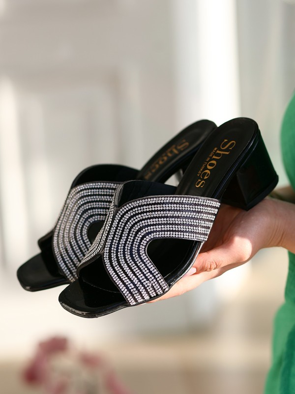 Lindo Siyah Cilt Topuklu Terlik