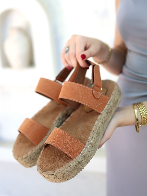 Wery Kahverengi Deri Cırt Cırtlı Sandalet