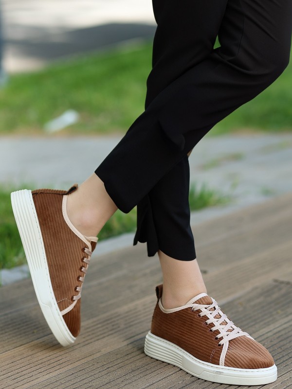 Aprel Taba Kadife Bağcıklı Spor Ayakkabı