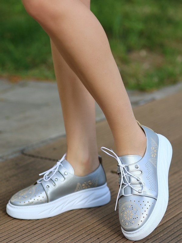 Down Gri Cilt Bağcıklı Spor Ayakkabı