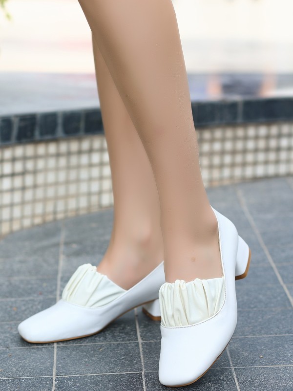 Wetla Beyaz Cilt Topuklu Ayakkabı