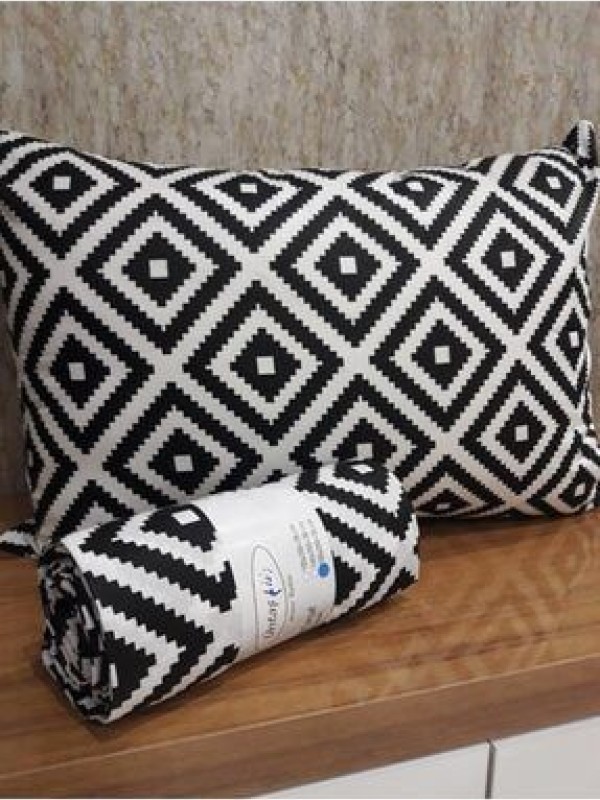 üntaşLife Çift Kişilik Lastikli Çarşaf+2 Adet Yastık Kılıfı Diagonalsiyahbeyaz Ecdia3